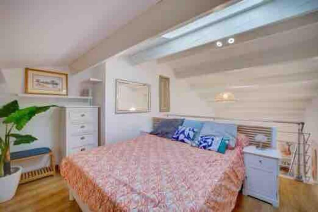 Tres Bel Appartement Climatise Terrasse Et Vue Mer Bandol Dış mekan fotoğraf